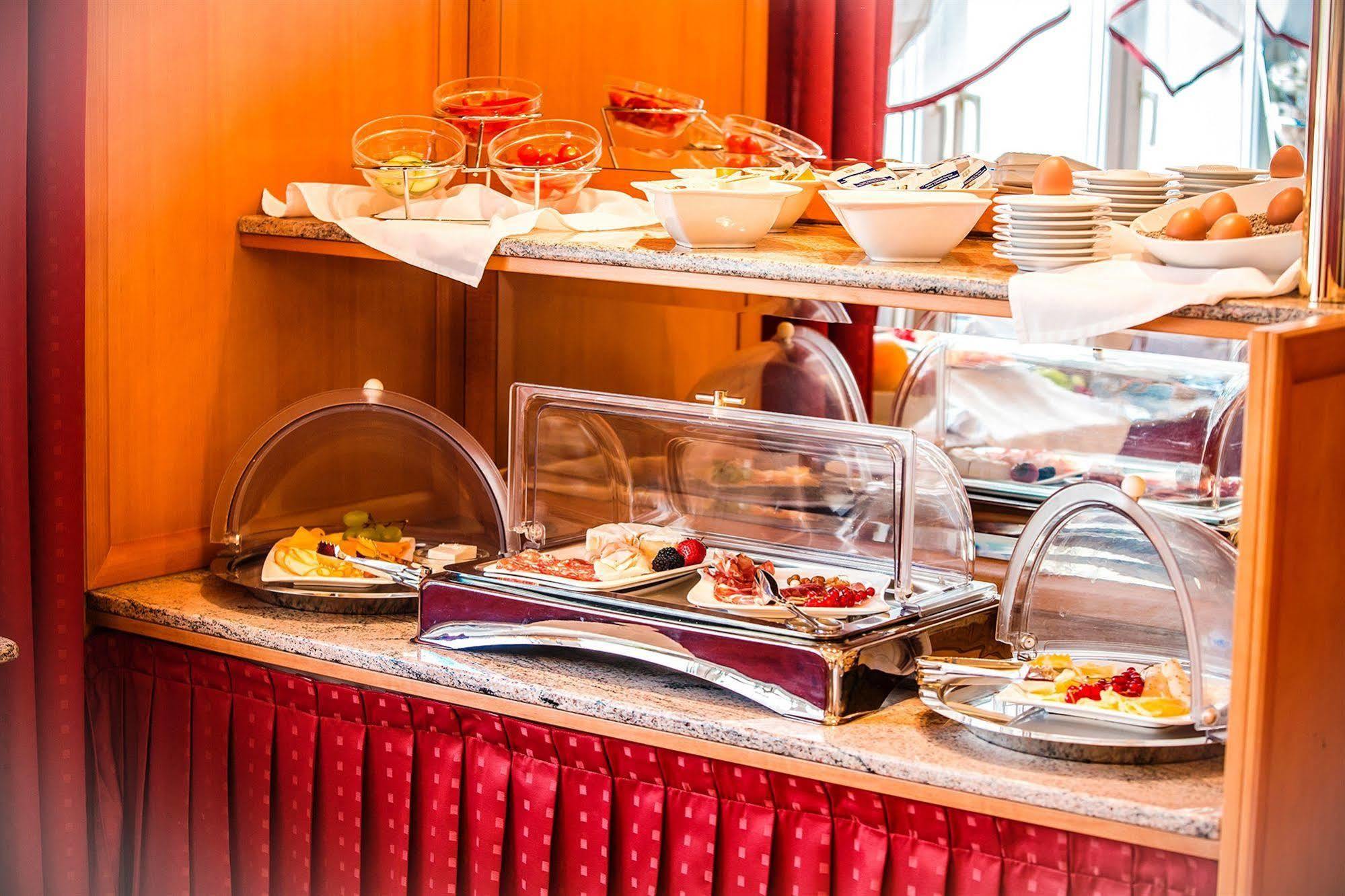 Corvinus - Newly Renovated Wien